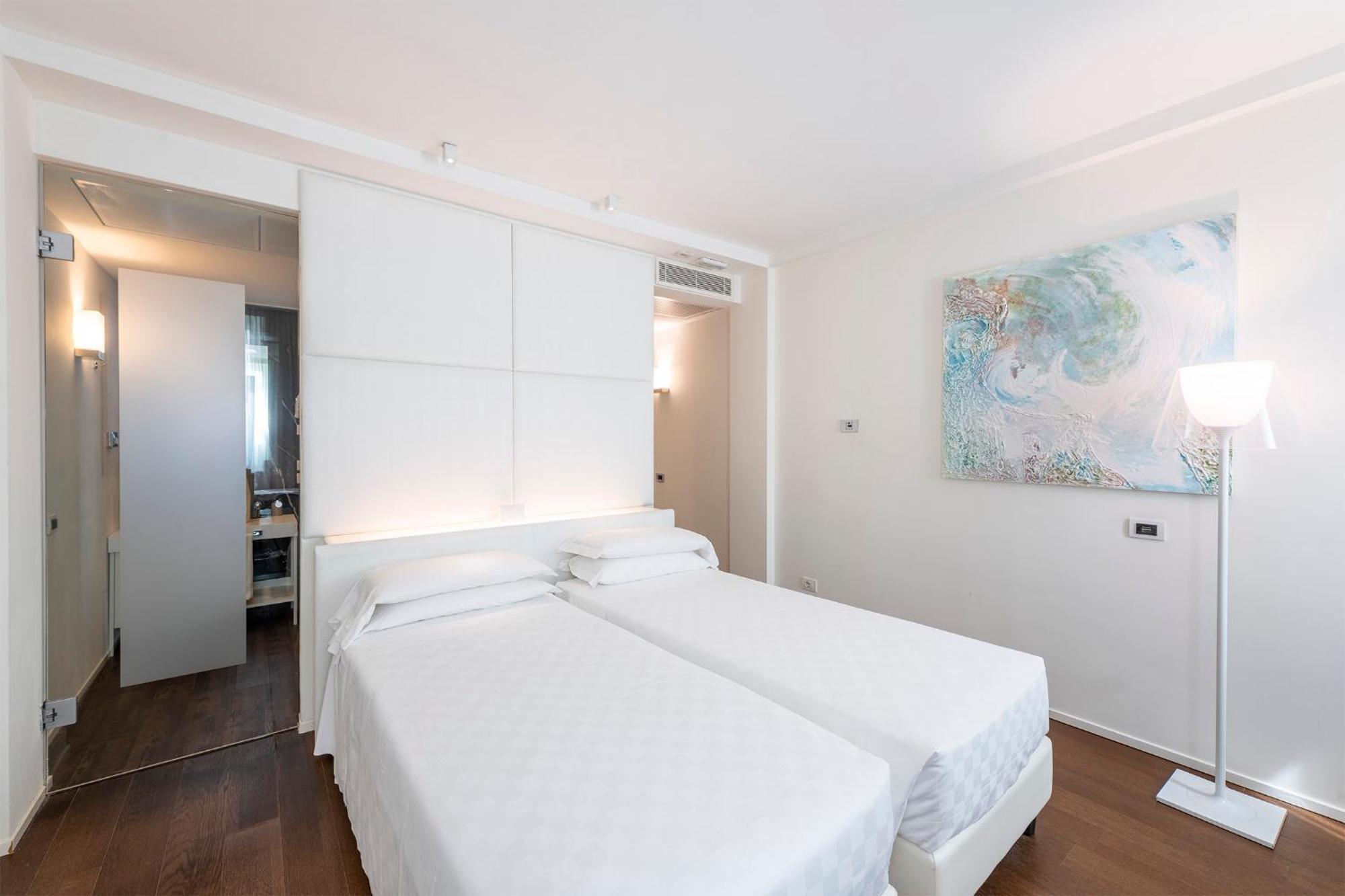 Mo.om Hotel