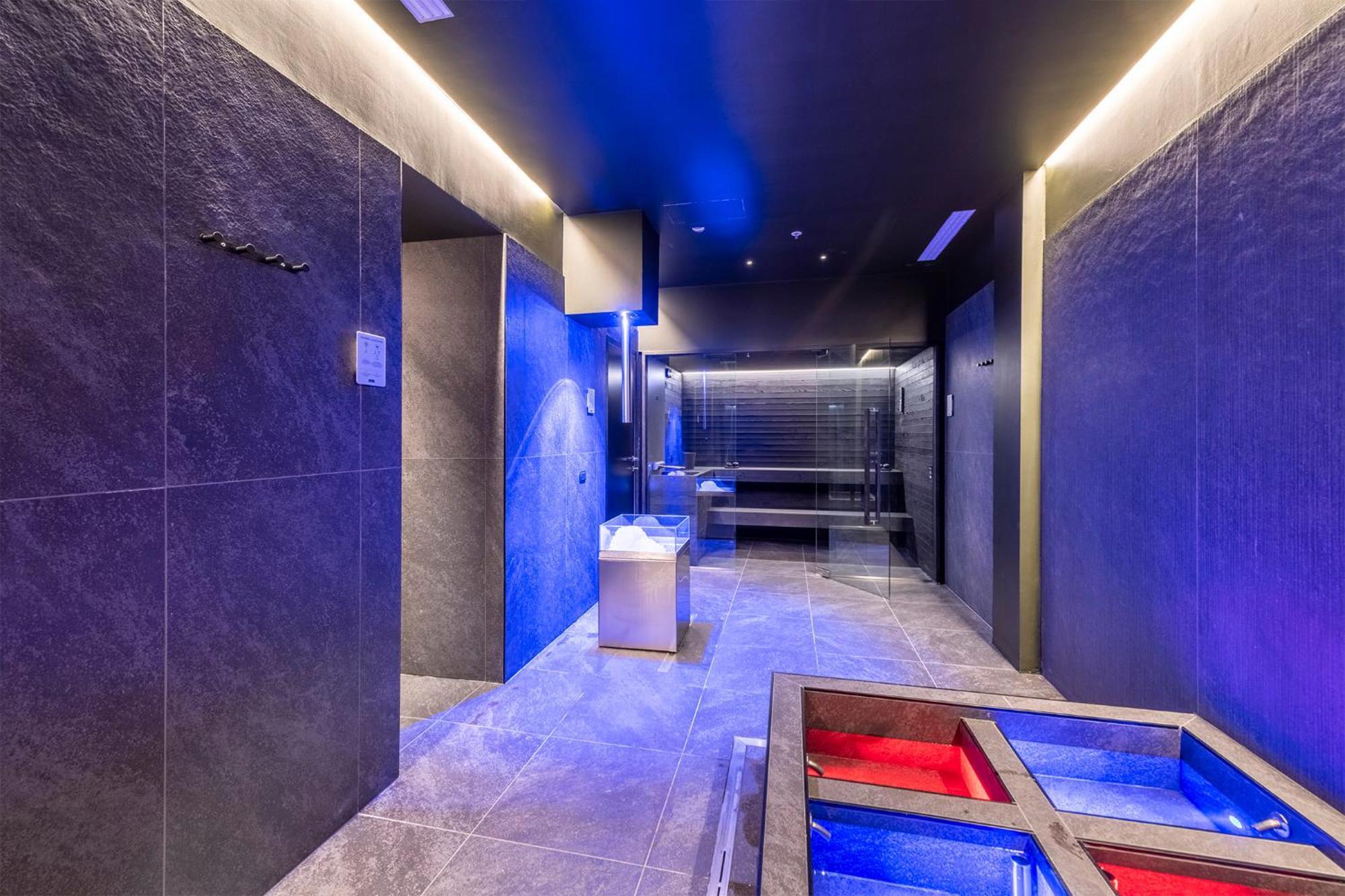 Hotel Mo.om